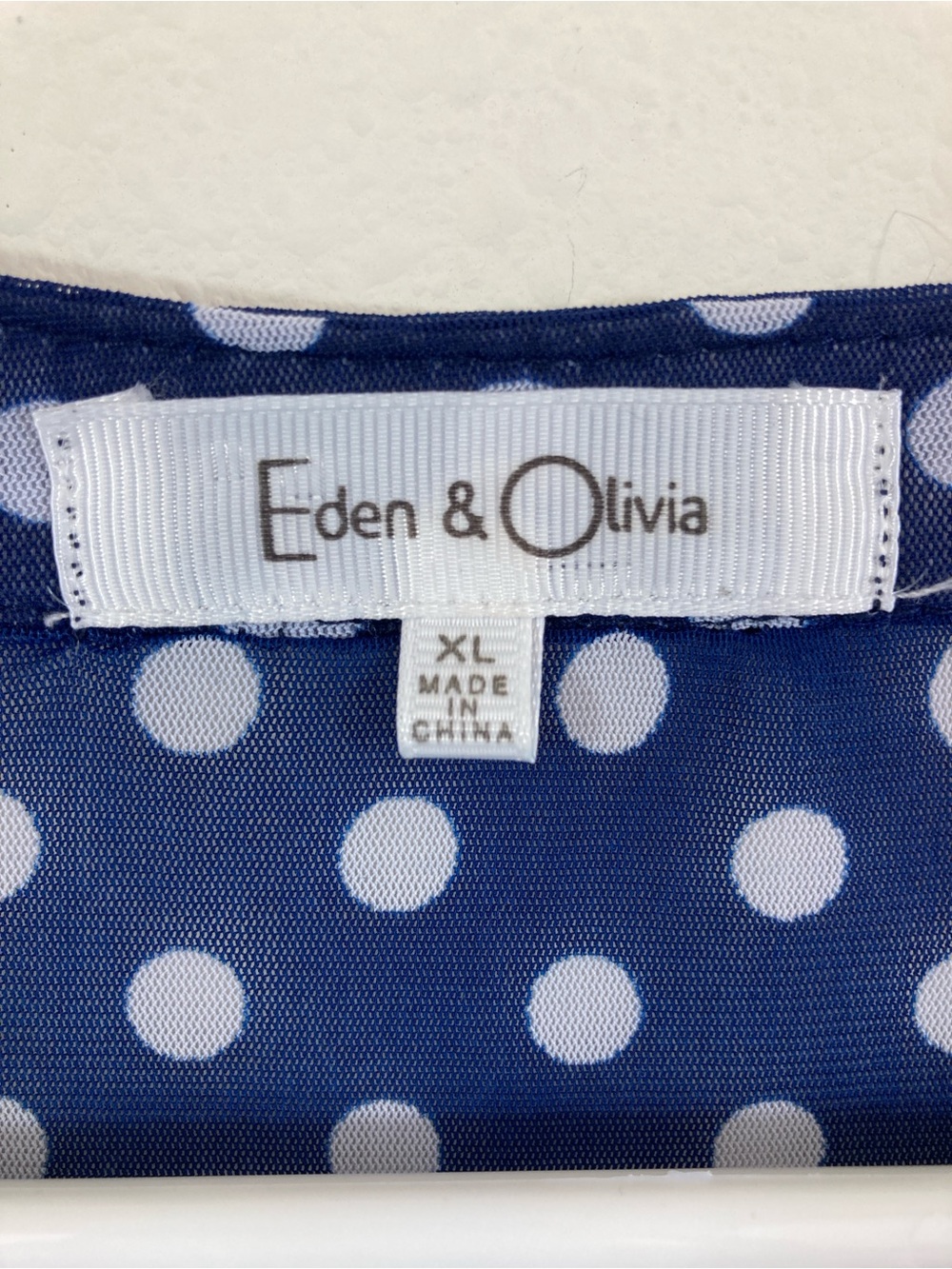 Eden & Olivia Sheer Polka Dot Blouse Size XL Blue White Roll Tab Top - Picture 2 of 15